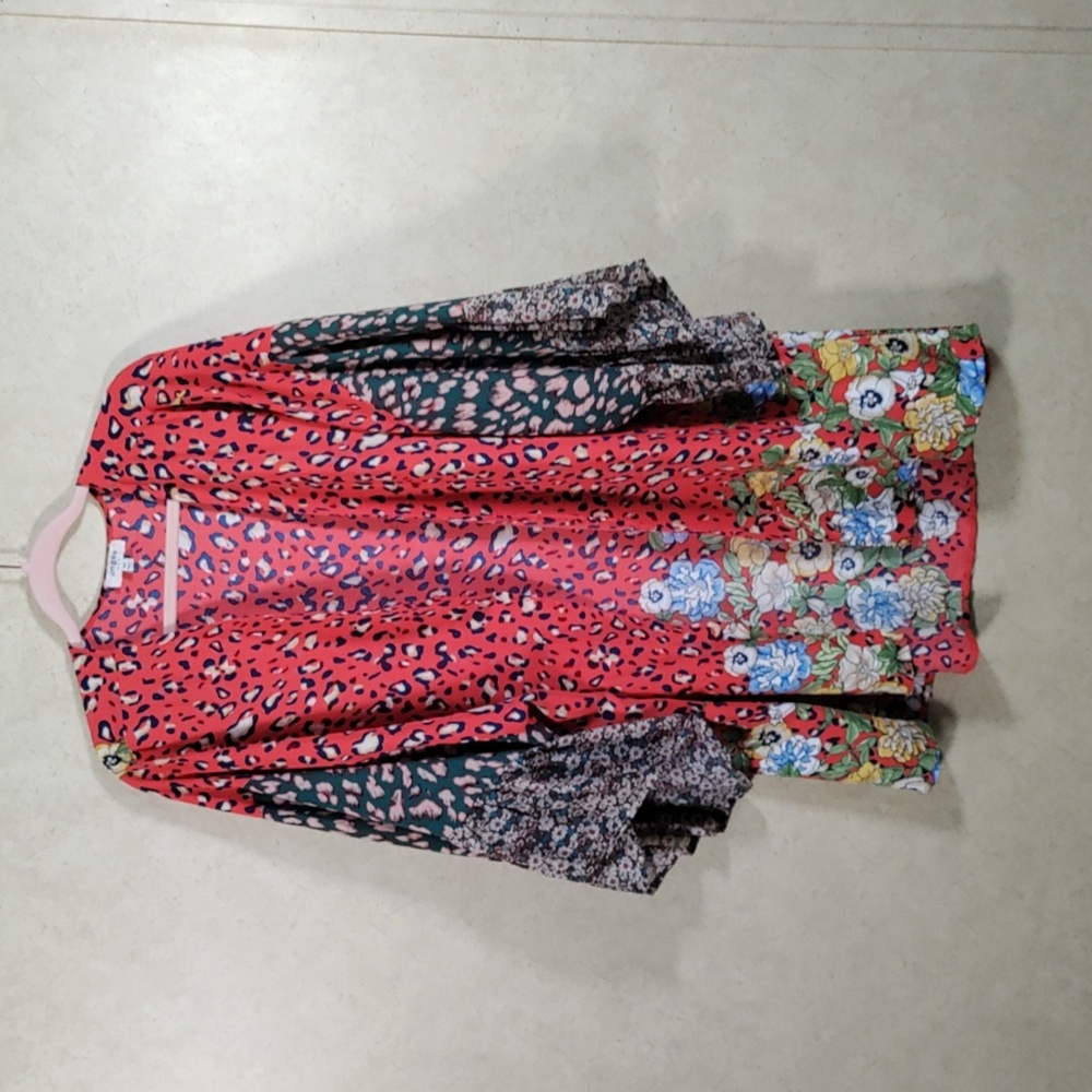 H195 Umgee mulit-color floral animal print ruana jacket M/L